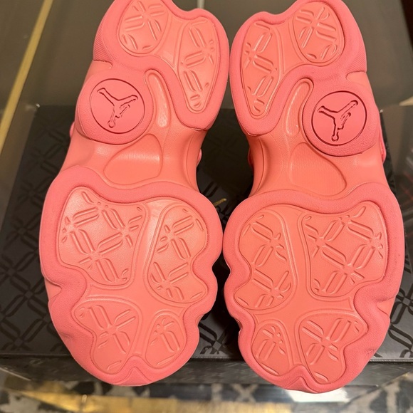 Jordan Deja Sandals - Picture 4 of 5